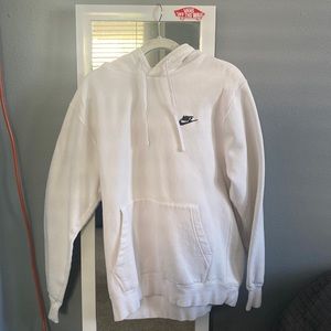 WHITE NIKE MEN’S SPORTSWEAR FLEECE HOODIE
